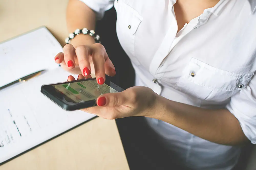 Praxis-IT: Selber verwalten oder einen IT-Dienstleister beauftragen?